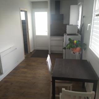 Appartement indépendant, calme 2 adultes, 2 étoiles - Fleuré - 8