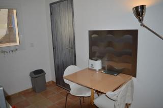 Studio plage, parking gratuit et terrasse privée. - Saint-Mandrier-sur-Mer - 3