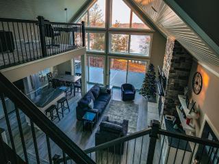 Lake Sherwood Chalet - 0