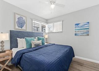 Balboa Paradise - Renovated Coastal Haven - 9