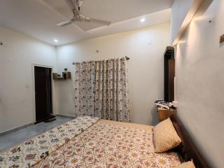 White pearl homestay mysore - 8