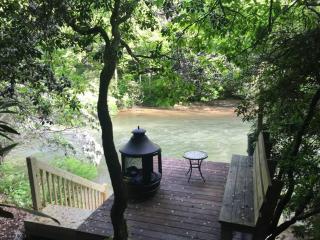 Cabin Fever on Cartecay River - Ellijay - 9