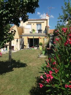 Maison de 120 m², divisée en 2 appartements indépendants - 0