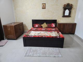 Shri Achyutam Villa - Offering Best Value in Vrindavan - 9