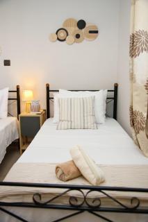 Old Harbour Aroura 2BR Home - Spetses - 5