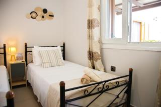 Old Harbour Aroura 2BR Home - Spetses - 3