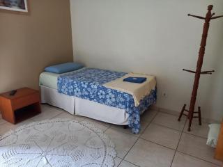Espaço Verona-Quarto econômico com banheiro sem café e sem TV - Fazenda Rio Grande - 1