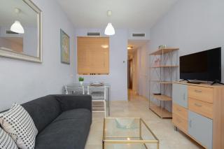 C22 Nice 1 Bdr with Parking - 5