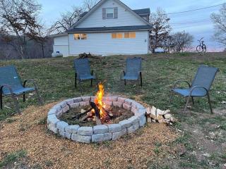 Hilltop Haven w/Creek&Waterfall Dntwn McCaysville - McCaysville - 7