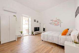 central comfortable studio apartment - 6