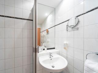 B&B HOTEL Gotha-Hbf - Gotha - 2