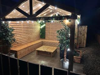 Mourne Air & BBQ Shack - Newcastle - 9