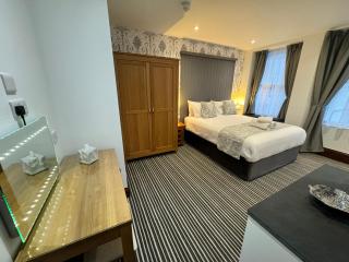 The Strathmore - Tenby - 4
