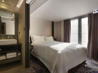 At Home Hotel Ximen - 1