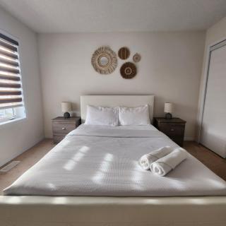 Niagara Oasis Hideaway - 7