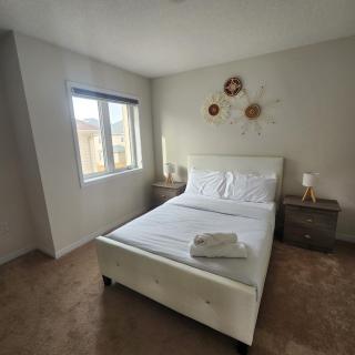 Niagara Oasis Hideaway - 5