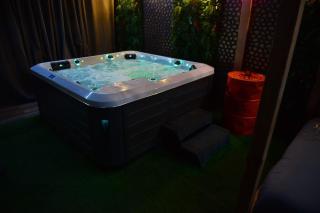 Suite Luxure : Nîmes, France - Nîmes - 4