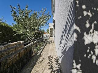 Apartments by the sea Postira, Brac - 22200 - Postira - 2