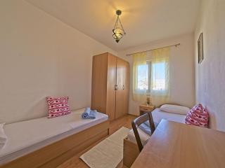 Apartments with parking spaces Postira, Brac - 22201 - Postira (Postire) - 4