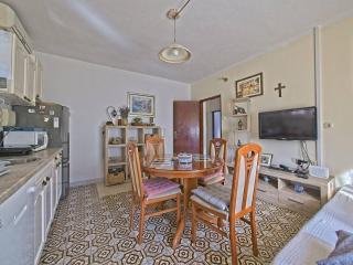 Apartments with parking spaces Postira, Brac - 22201 - Postira (Postire) - 1