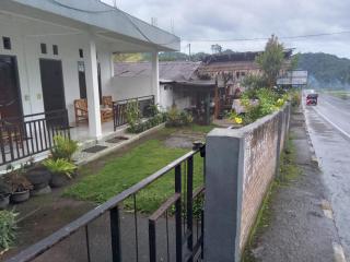 EJA GUEST HOUSE - 9