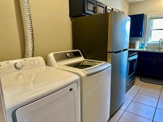 Spring Street Suites - 1