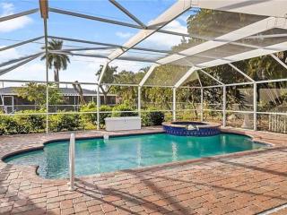 7 Palms Pool House - Cape Coral - 7