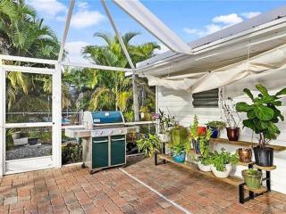 7 Palms Pool House - Cape Coral - 2