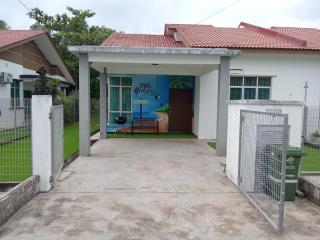 MIHI Homestay Pantai Sepat - Kuantan - 7