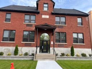 Spacious 2 Bedroom Loft Apt #7 - Gatineau - 2