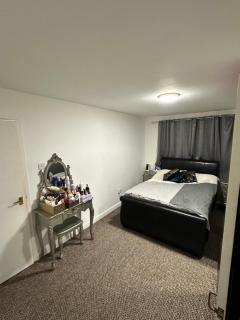 Cozy spacious 1 bedroom flat - Northolt - 2