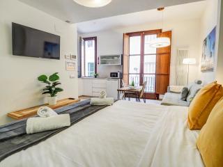 The Green Oasis by Hello Homes Sitges - Sitges - 1
