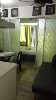1bedroom with balcony - Manila - 9