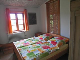 Loftwohnung-hell-geraeumig-antik-zentrale-Lage-in-Suederbrarup - 9