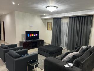 Villa on Dirk Smit Crescent - Alberton - 6
