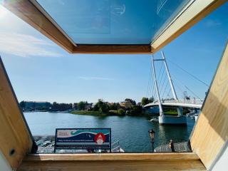 Perła Mazur przy Promenadzie Mikołajki - 0