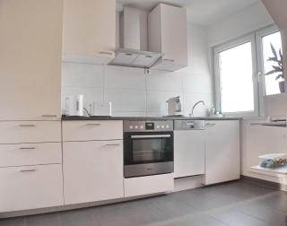 Modernes, zentrales Apartment in Troisdorf, Region Köln Bonn, 3 Etage, maximal für 4 Personen, Parkplatz & Netflix inklusive - Troisdorf - 6