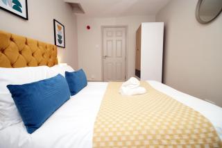 Modern 2 Bed Apartment With Parking - 5 Min To City Centre - By EKLIVING LUXE Short Lets & Serviced Accommodation - Cardiff - 7
