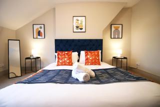 Modern 2 Bed Apartment With Parking - 5 Min To City Centre - By EKLIVING LUXE Short Lets & Serviced Accommodation - Cardiff - 3