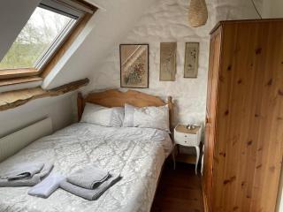 Beautiful 6-Bed Beautiful Farmhouse with pool - Saint-Sauveur-de-Carrouges - 5