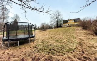 3 Bedroom Beautiful Home In Lönashult - 2