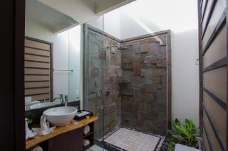Kayu Suar Bali Luxury Villas & Spa - 9