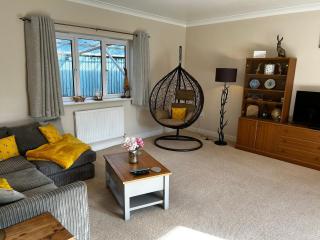 The Annexe - Street - 3
