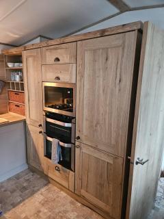 Roadnights Retreat - Heysham - 3