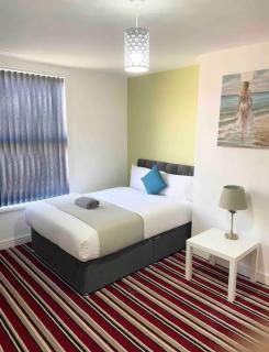 Comfy 3 Bedroom 2 bath House Near Leeds City Centrepiece - 6