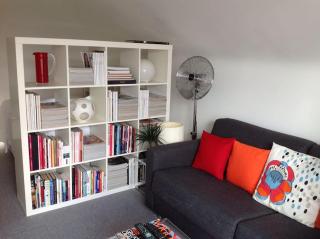 Zone 1! 2 bed duplex Apartment! - 1