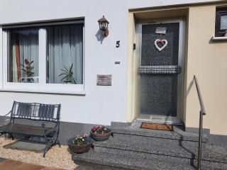 6 Pers Ferienhaus Nationalpark Eifel Eifeler Charme gemütlich - Schleiden - 6
