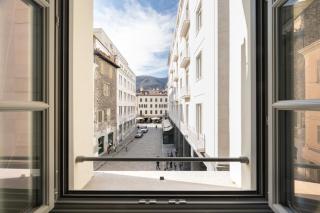 Palazzo La Cortesella - Modern Design & Central Location - 2