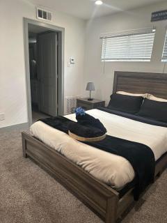 Trendy Midtown Apartment - Houston - 8