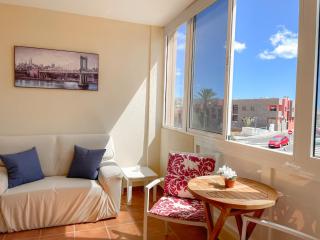 Fee4Me Casa Emilia few meters from the beach - La Lajita - 4